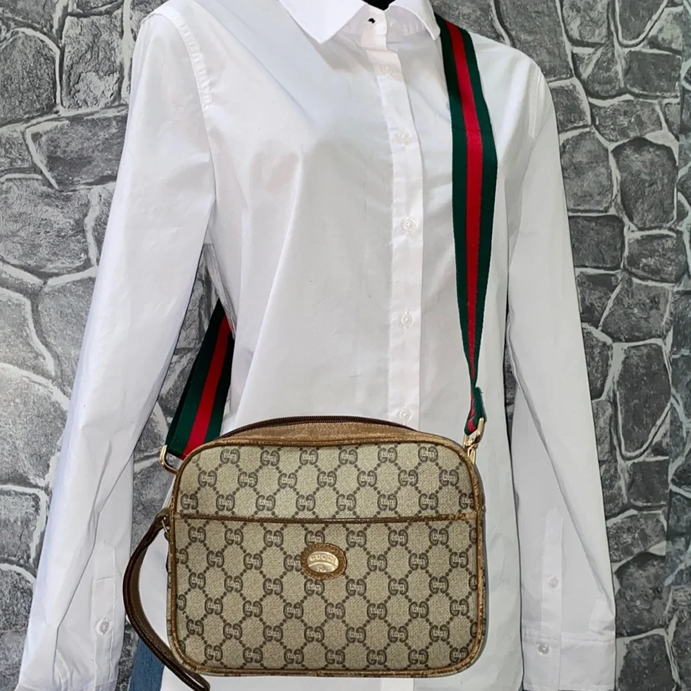 SOLDAuthentic Gucci GG Plus Bag - Picture 2 of 16